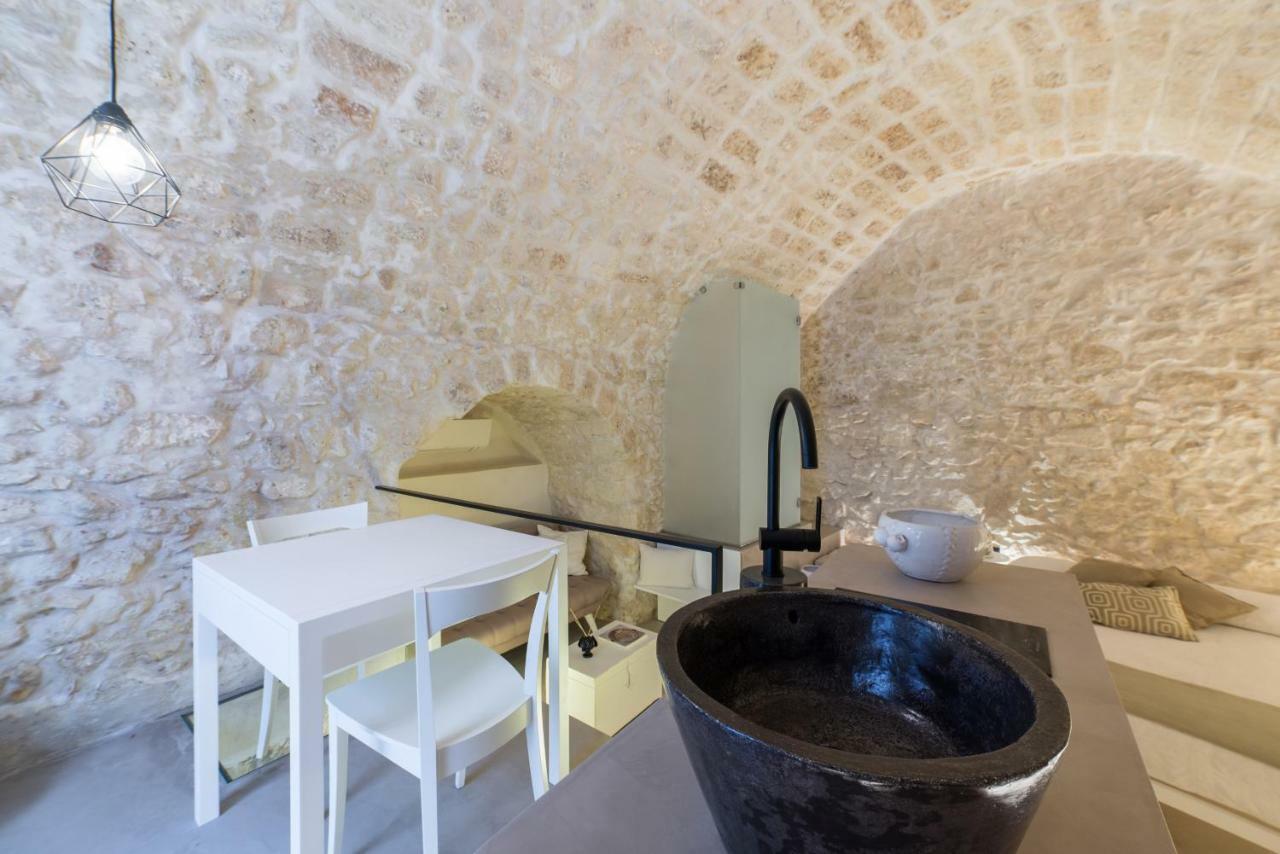 Vittoria Luxury Suite A Ostuni By Wonderful Italy المظهر الخارجي الصورة